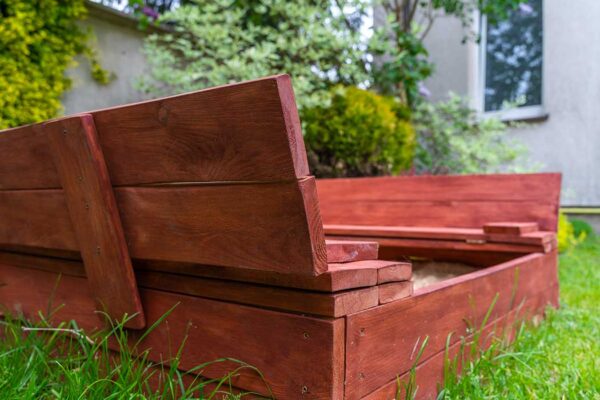 Piaskownice zamykane kolor