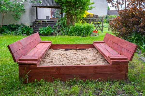 Piaskownice zamykane kolor