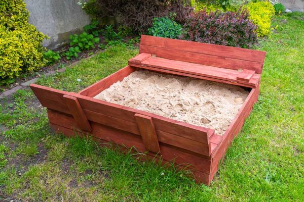 Piaskownice zamykane kolor