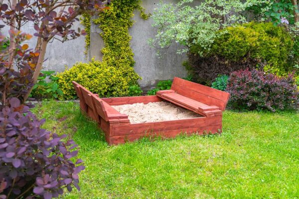 Piaskownice zamykane kolor